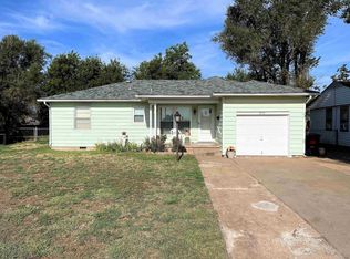 1810 Field Dr, Enid, OK 73703