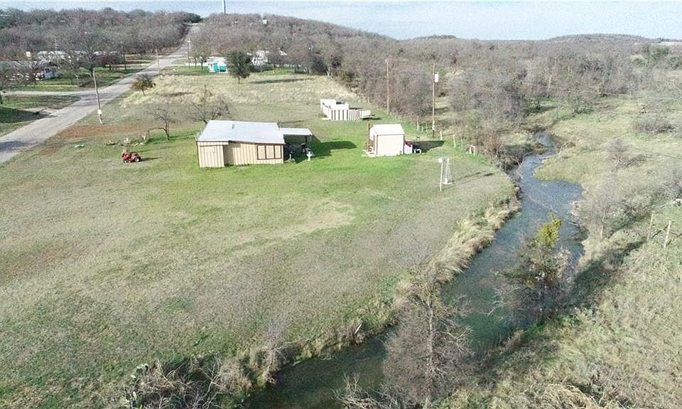 1st image of 2450 Brook Valley Dr