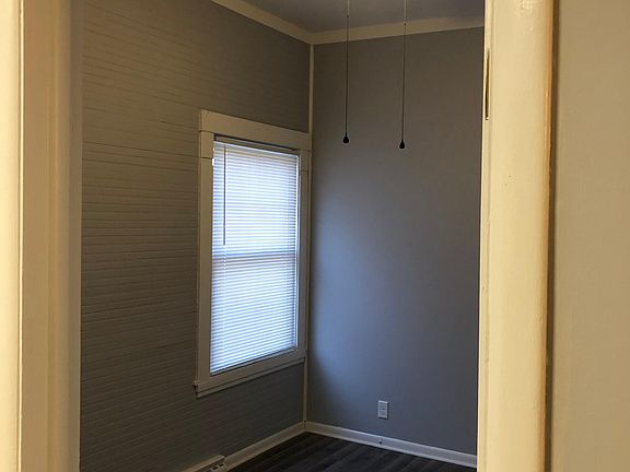 5th image of 1842 Oakland Dr #1