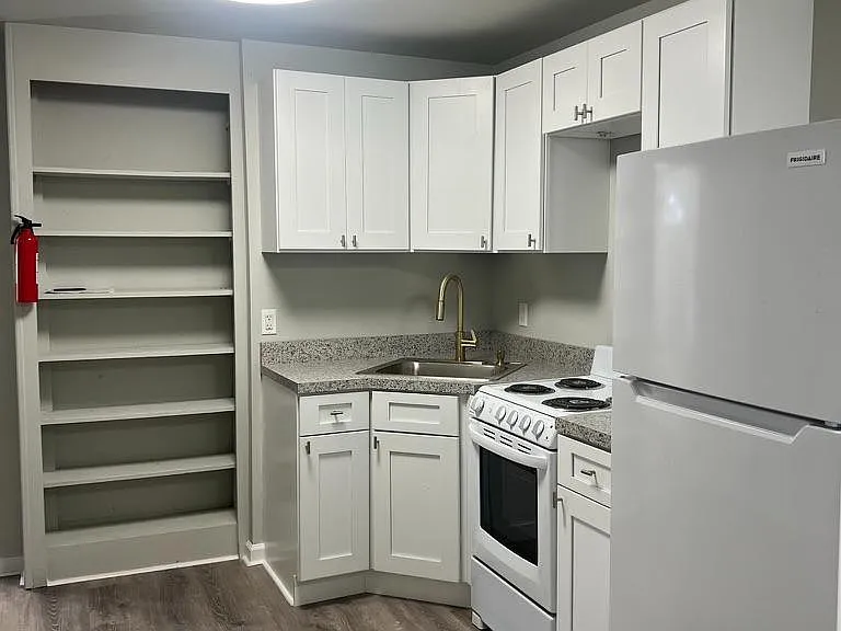 625 Dekalb St #1 — Photo 1