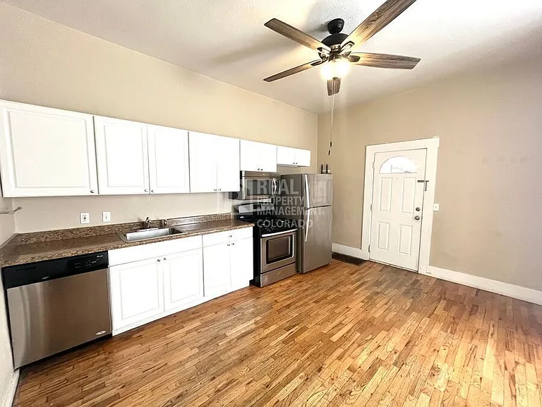 618 N Weber St #103 — Photo 2
