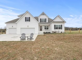 1013 Old Center Church Rd, Shelbyville, TN 37160