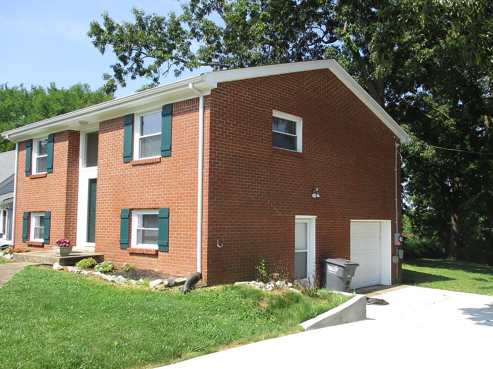 1st image of 129 Plantation Dr