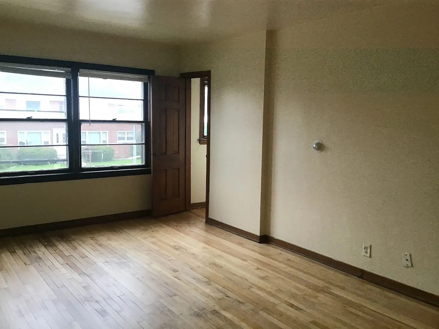 7311 W Center St — Photo 2