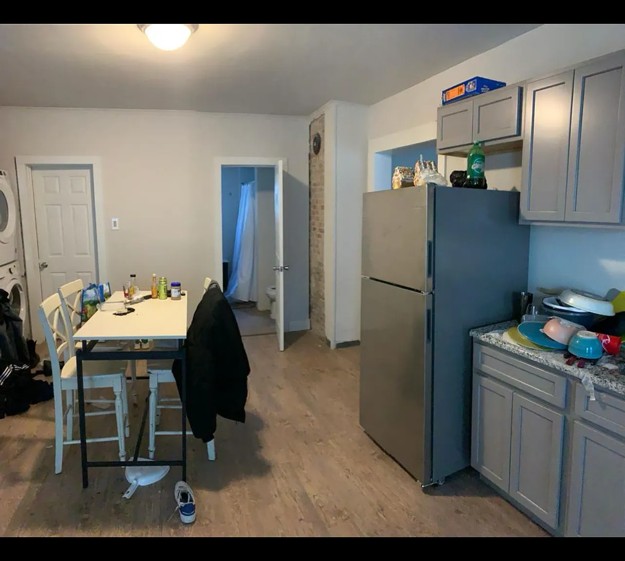 3 bed, 1500 sqft, $2,250 — Photo 2
