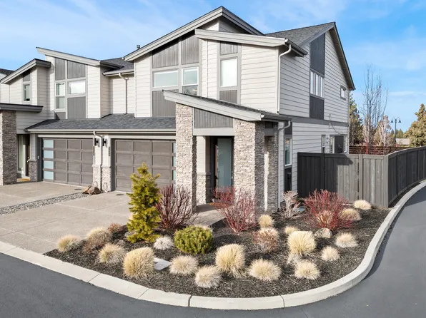 2634 NW Rippling River Ct NW, Bend, OR 97703