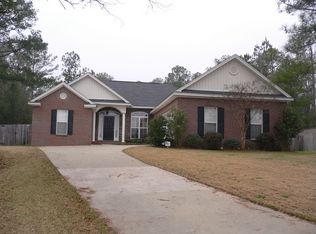 47 Cobb Forest Ct, Millbrook, AL 36054