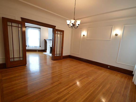 3rd image of 679 15th Ave