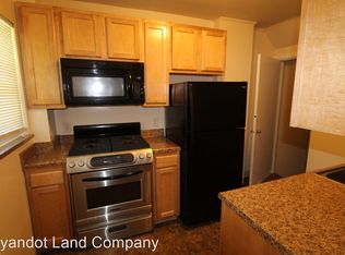 6-16 Nottingham Rd APT 8, Columbus, OH 43214