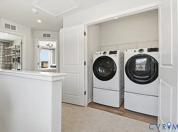 421 Burden Dr — Photo 3