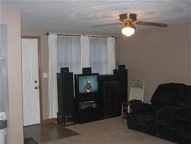 2nd image of 880 Georgia Ave