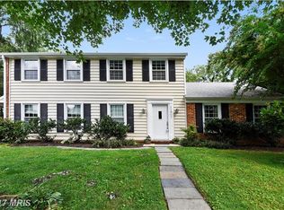 11907 Smoketree Rd, Potomac, MD 20854
