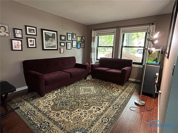 5th image of 1281 Tricia Ct