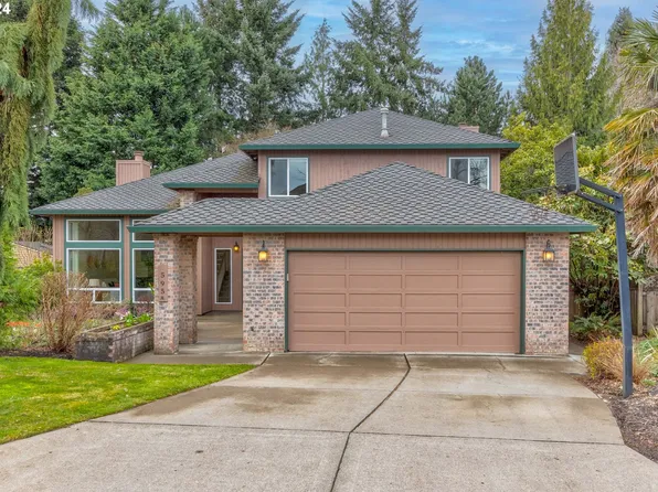595 NW Silverado Dr, Beaverton, OR 97006