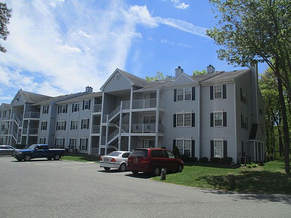 3rd image of 60 Arapaho Pl #1818