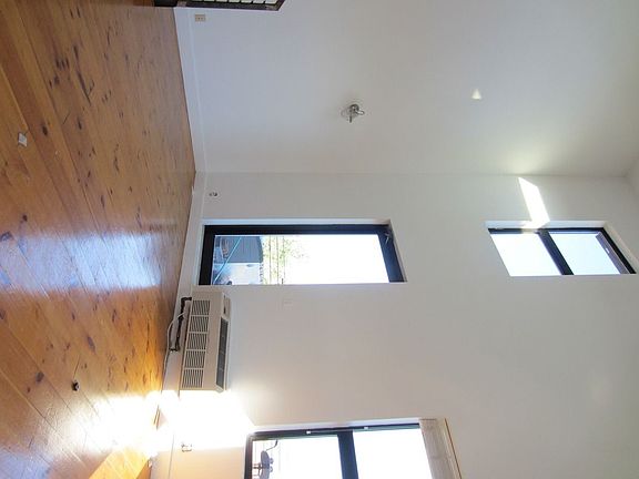 3rd image of 294 Graham Ave #4F