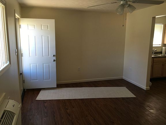2nd image of 2503-2507 Lakeview Dr #2503-L