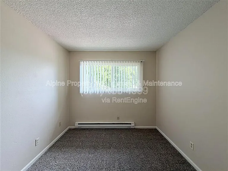 5625 SE Gladstone St #14 — Photo 9