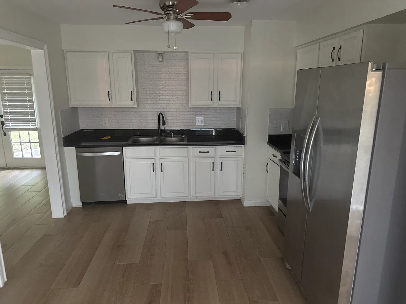 3 bed, 1700 sqft, $1,500 — Photo 4