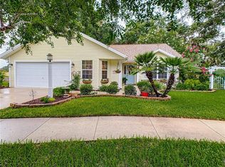 102 Cherry Blossom Ln, Lady Lake, FL 32159