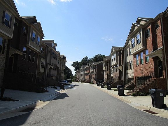 4th image of 1614 Longmoor Ln SE #2