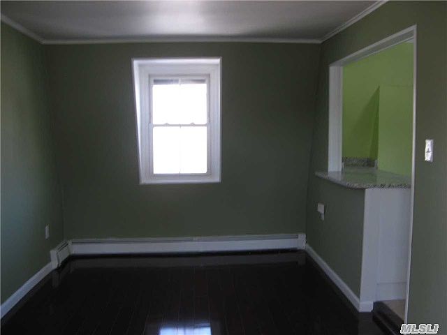 1st image of 4 15th Ave