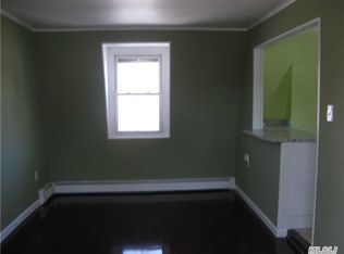 4 15th Ave, Sea Cliff, NY 11579