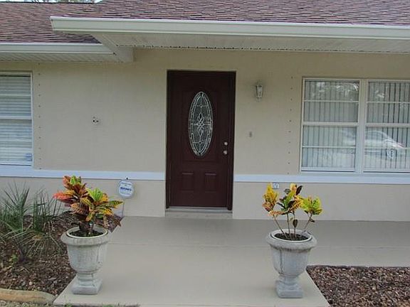 4th image of 15 Princeton Ln