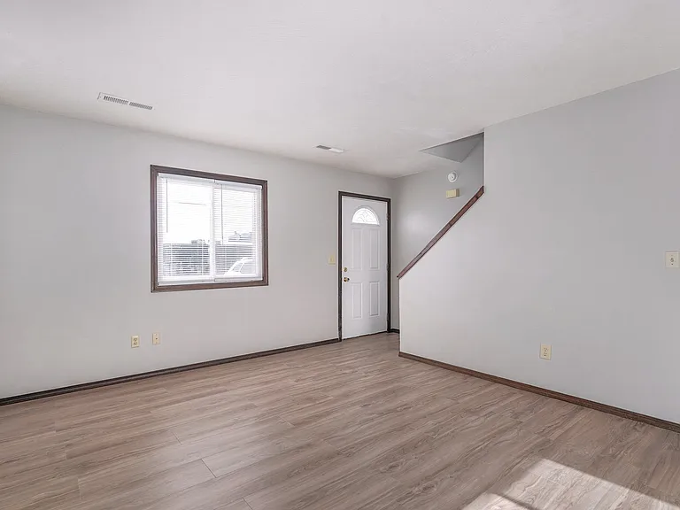 1203D N Main St — Photo 11