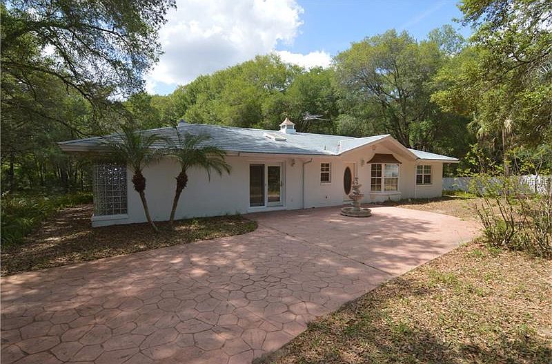 1st image of 37311 Desrosier Rd