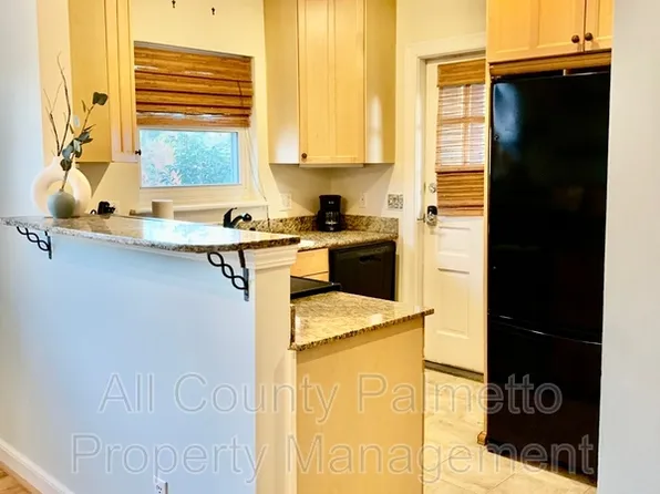 213 Gordon St APT B, Charleston, SC 29403