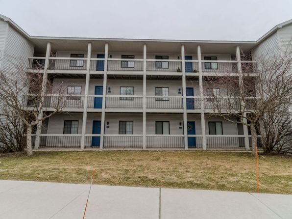 601 Riverine Dr APT 302