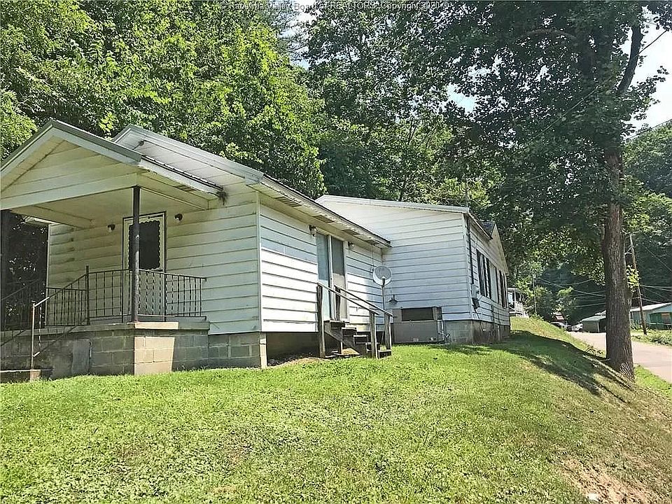 1st image of 6214 County Highway 119/06
