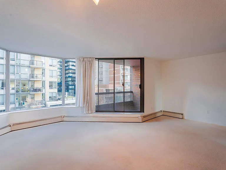 1333 Hornby St #601 — Photo 4