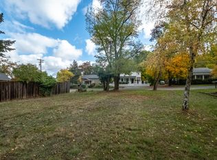 S 3rd St #1700, Jacksonville, OR 97530