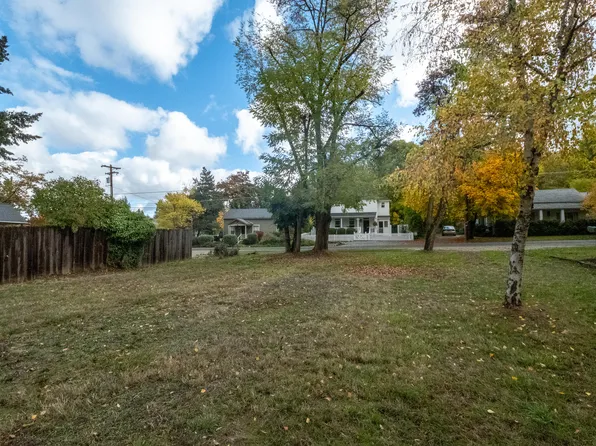 S 3rd St #1700, Jacksonville, OR 97530