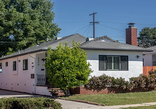 5379 Somerset St Photo 1