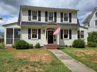 7 Kerr St, Onancock, VA 23417