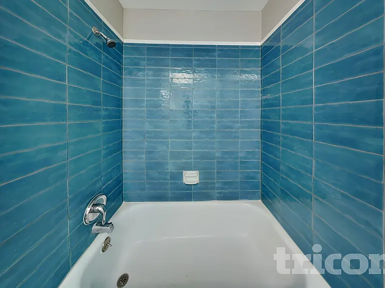 1164 Lewiston St — Photo 10