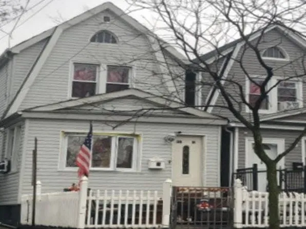 107-12 107th Ave, Jamaica, NY 11417