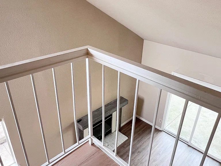 1001 Cirby Oaks Way — Photo 16