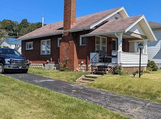 414 Caroline Ave, Altoona, PA 16602