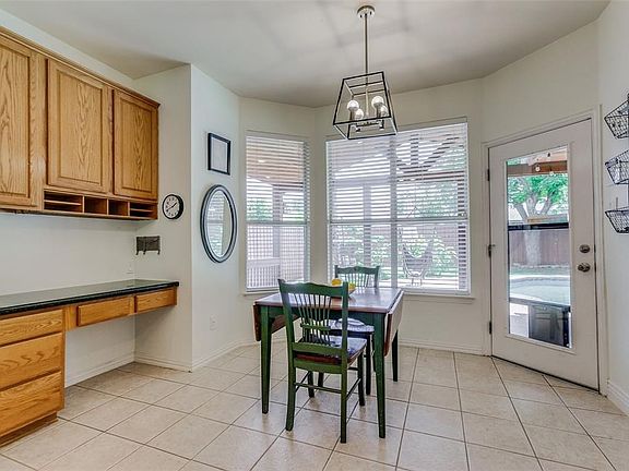 3rd image of 4524 Southpointe Dr