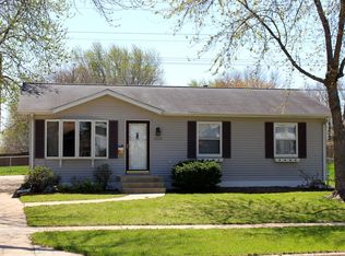 2635 1st Ave, Marion, IA 52302