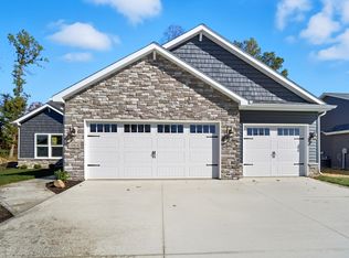 14164 Hughies Cv, Fort Wayne, IN
