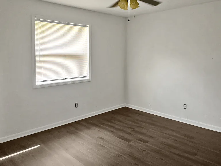 1204 Randolph Ave — Photo 9