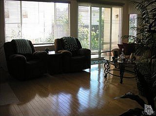4th image of 176 Potawatome St