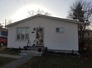 112 Washington Ter, Waukegan, IL 60085