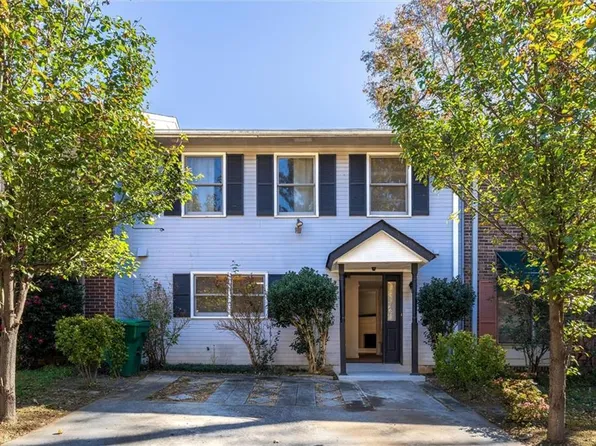 929 Glynn Oaks Dr, Clarkston, GA 30021