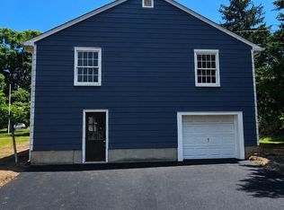51 Wallace Rd, Princeton Junction, NJ 08550
